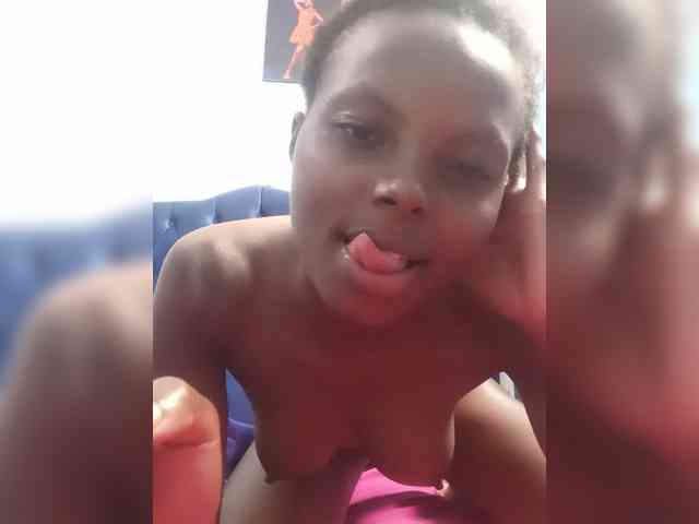 Hornygal21 webcam