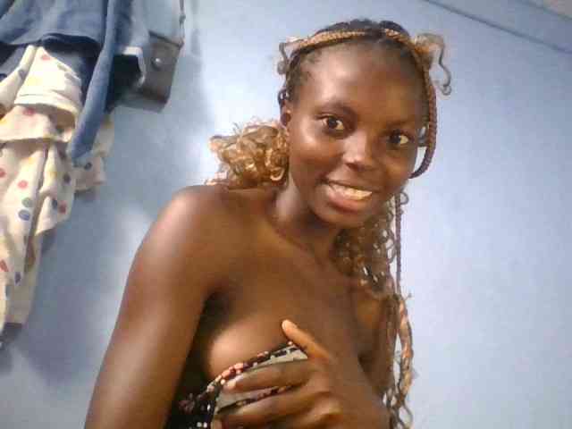 Hornygal21 webcam