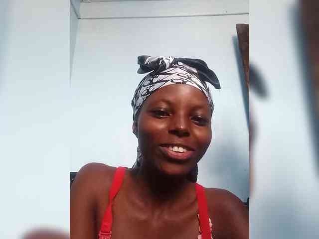 Hornygal21 webcam