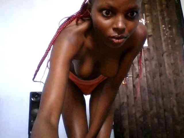 Hornygal21 webcam