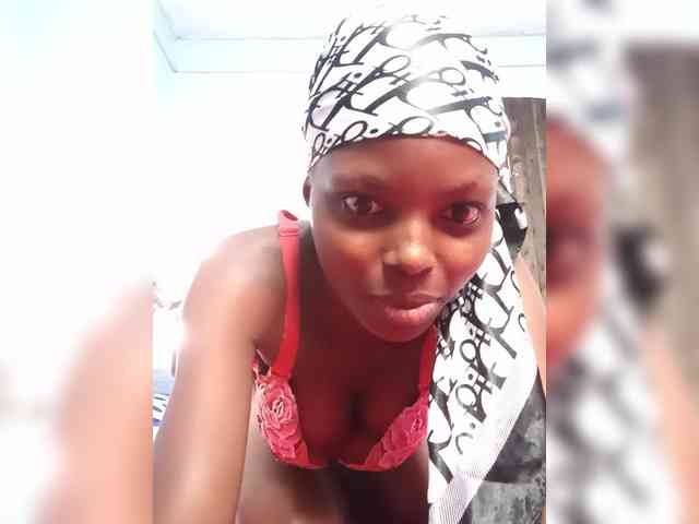 Hornygal21 webcam