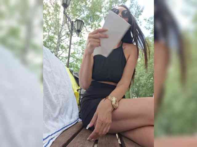 ALICEm Sex Cam Show