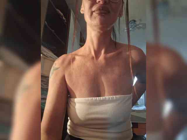 __BESTizaya_Alice__ webcam
