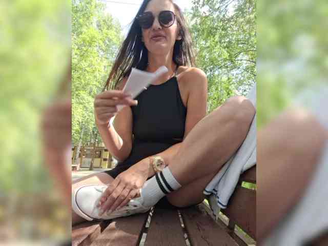 ALICEm Sex Cam Show