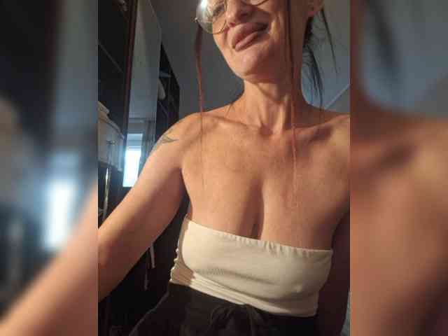 __BESTizaya_Alice__ webcam