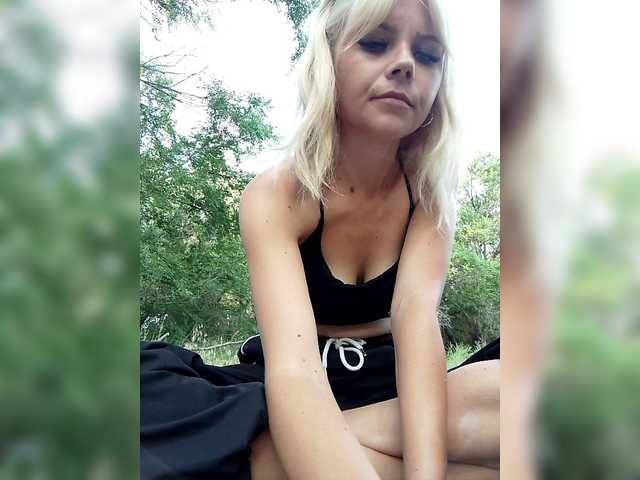Mur-MurMeow live cam on BongaCams