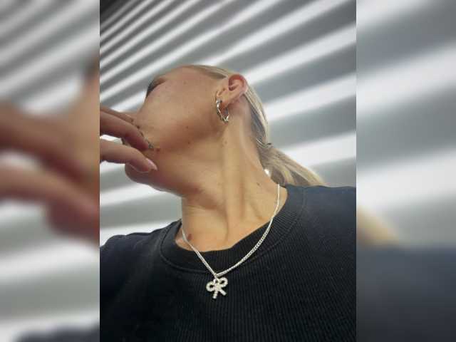 Mur-MurMeow live cam on BongaCams
