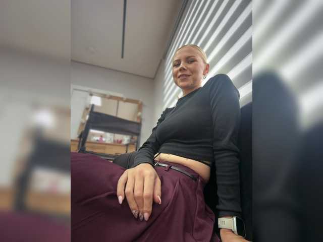 Mur-MurMeow live cam on BongaCams