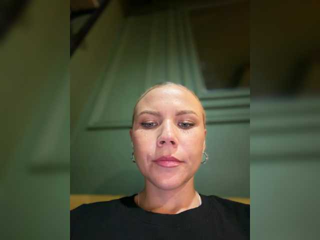 Mur-MurMeow live cam on BongaCams