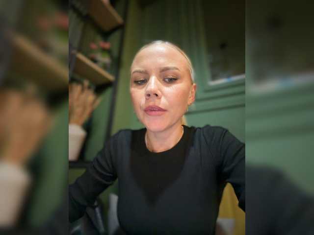 Mur-MurMeow live cam on BongaCams