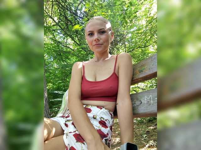 Mur-MurMeow live cam on BongaCams