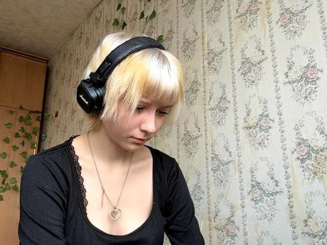 KerstinLoar live cam on BongaCams