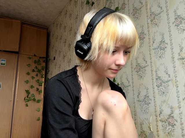 KerstinLoar live cam on BongaCams