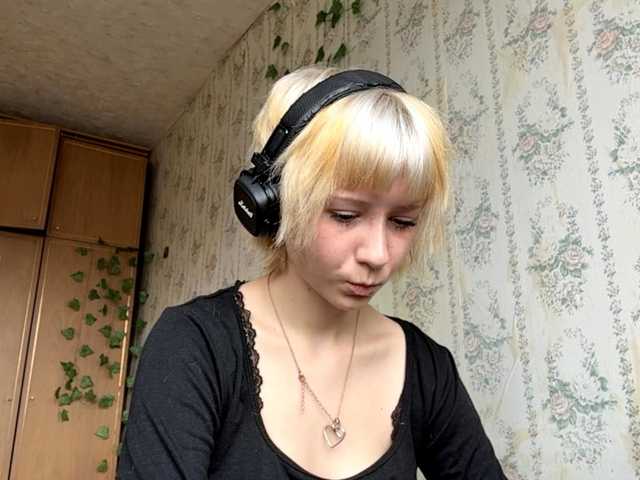 KerstinLoar live cam on BongaCams