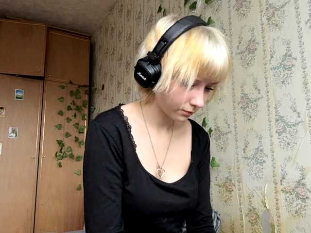 KerstinLoar live cam on BongaCams