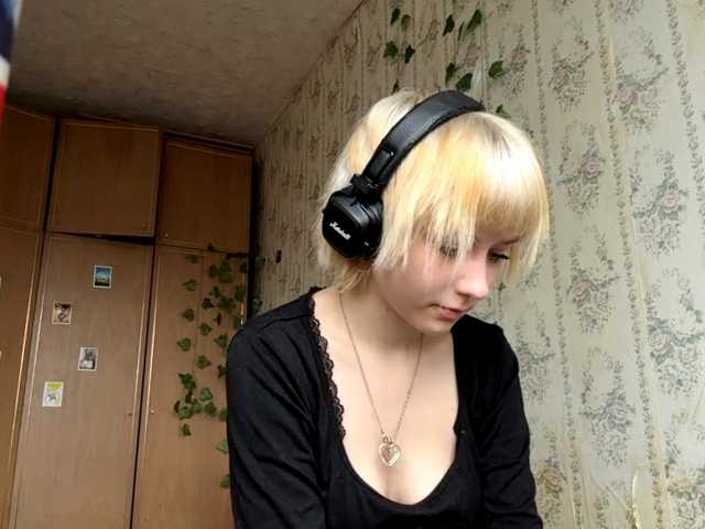 KerstinLoar live cam on BongaCams