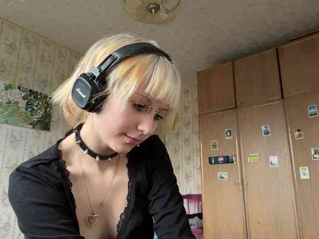 KerstinLoar webcam