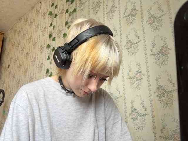 KerstinLoar webcam