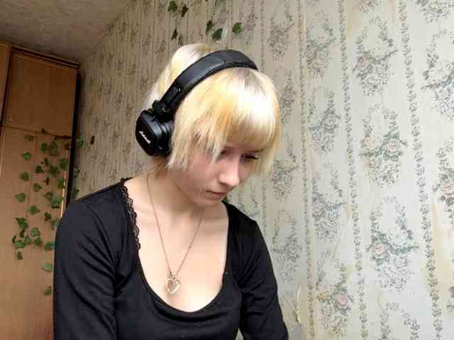 KerstinLoar webcam