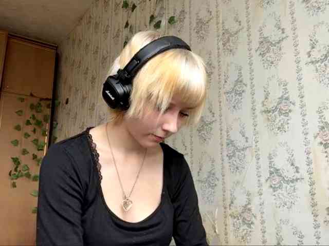 KerstinLoar webcam
