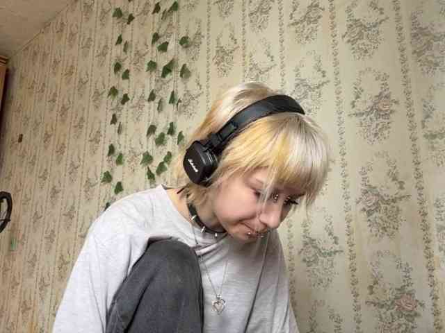 KerstinLoar webcam
