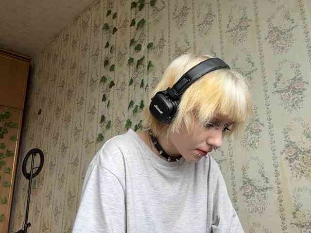 KerstinLoar webcam