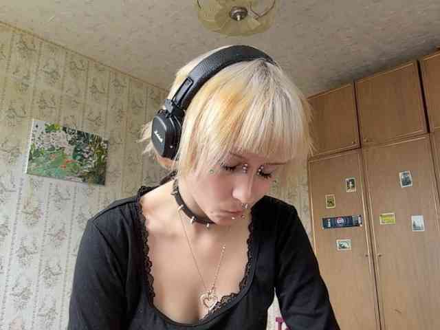 KerstinLoar webcam