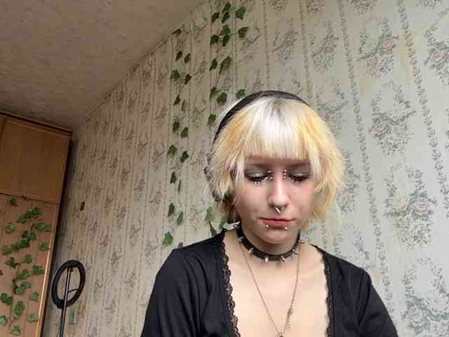 KerstinLoar webcam