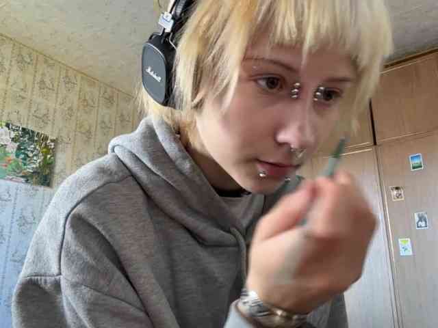 KerstinLoar webcam