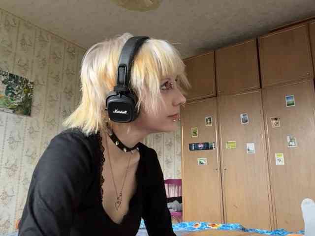 KerstinLoar webcam