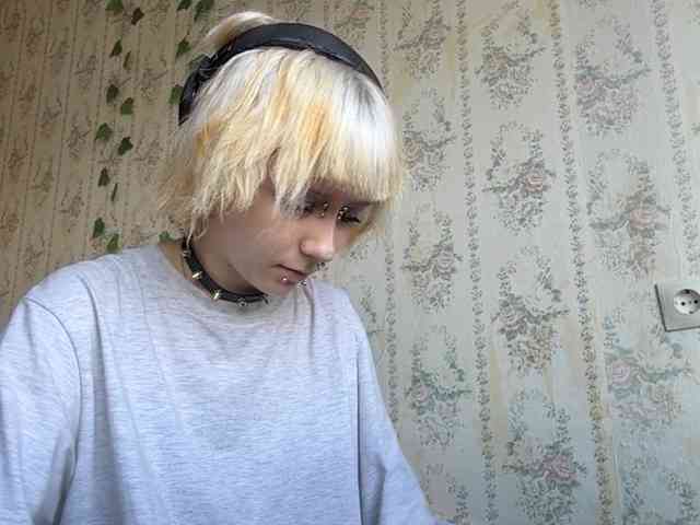 KerstinLoar webcam