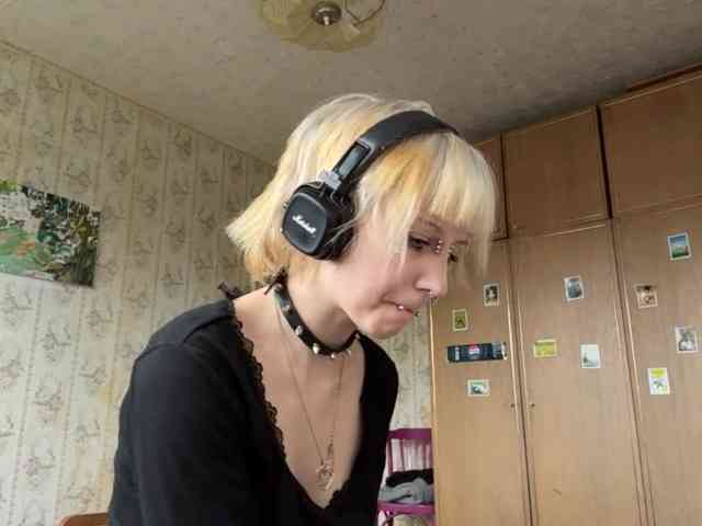 KerstinLoar webcam