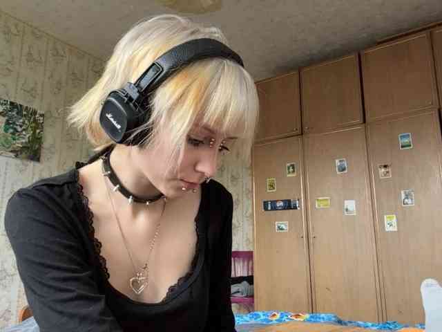 KerstinLoar webcam
