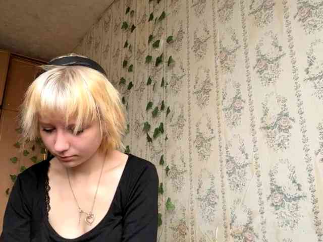 KerstinLoar webcam