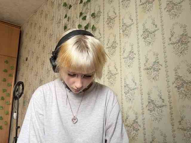 KerstinLoar webcam