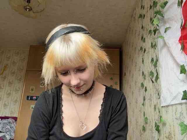 KerstinLoar webcam