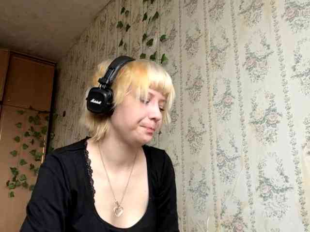 KerstinLoar webcam