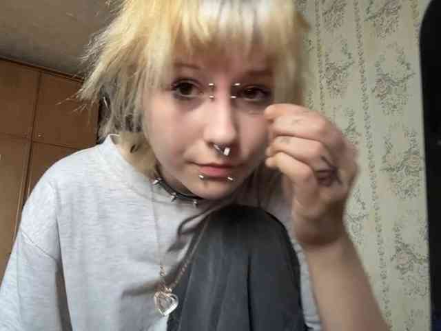 KerstinLoar KerstinLoar