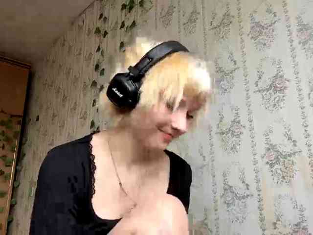 KerstinLoar webcam