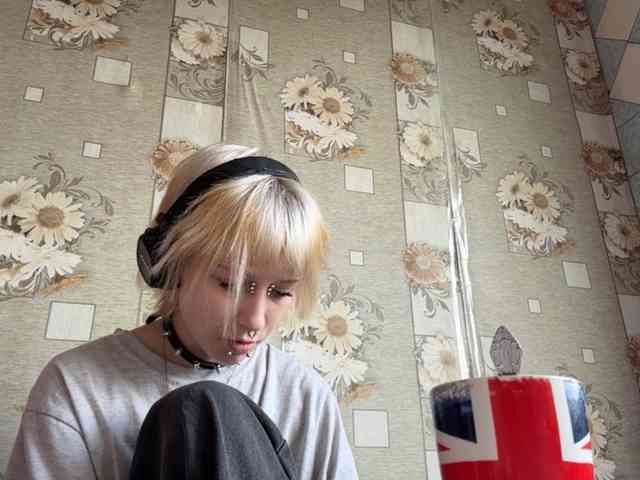KerstinLoar webcam