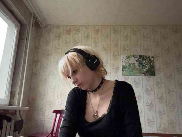 KerstinLoar webcam