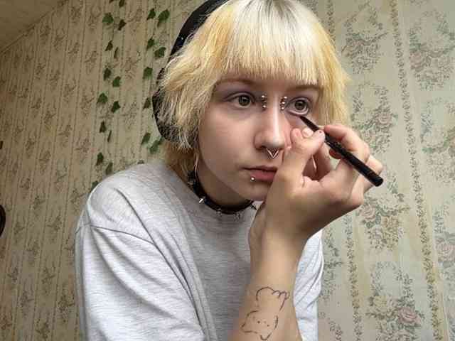 KerstinLoar webcam