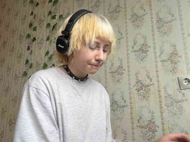 KerstinLoar webcam
