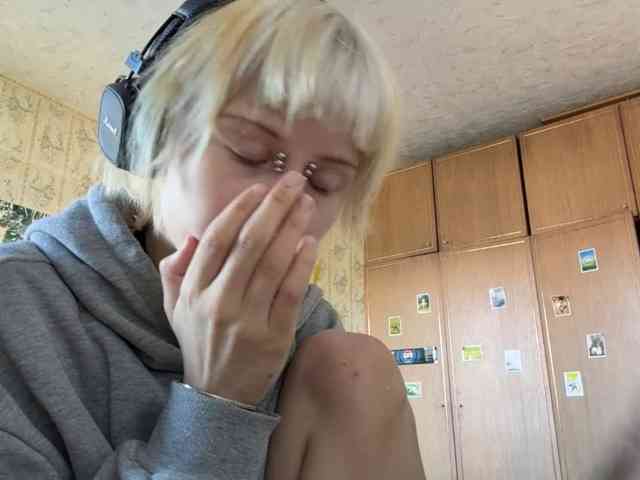KerstinLoar webcam