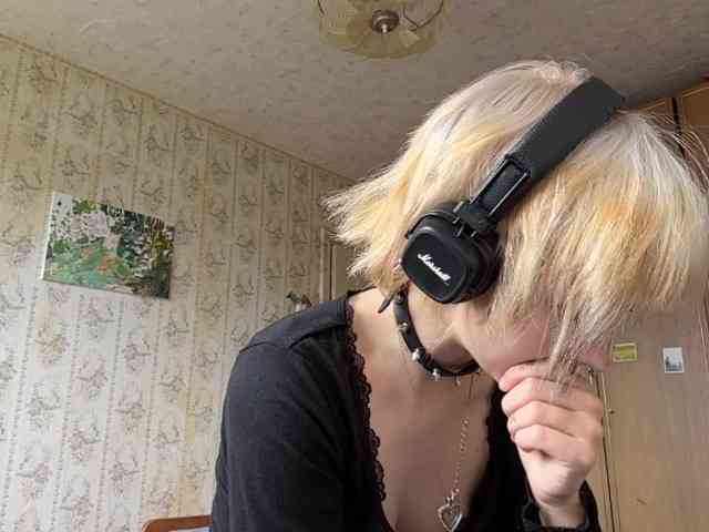 KerstinLoar webcam