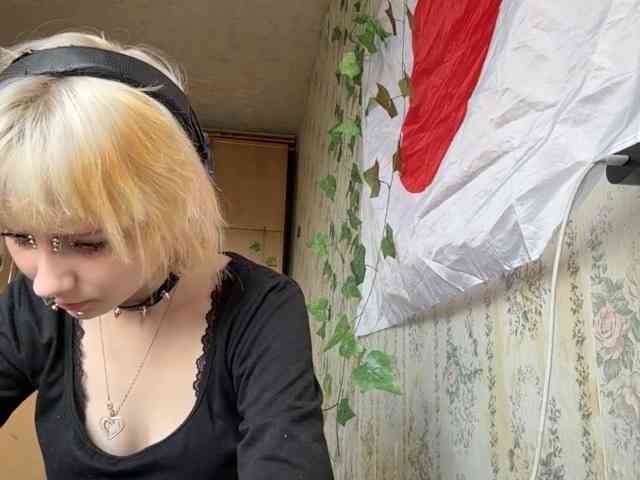 KerstinLoar webcam