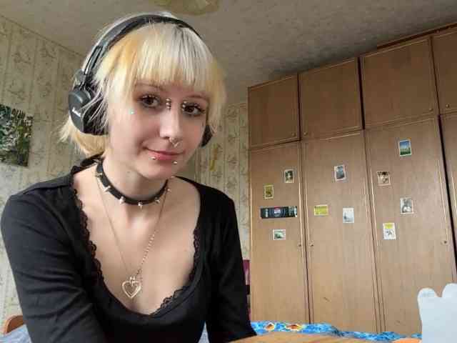 KerstinLoar webcam
