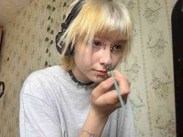 KerstinLoar webcam