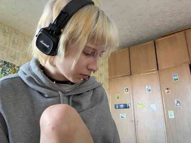 KerstinLoar webcam