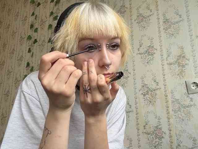 KerstinLoar webcam